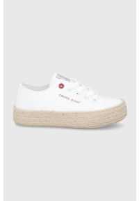 Cross Jeans tenisówki damskie kolor biały. Nosek buta: okrągły. Zapięcie: sznurówki. Kolor: biały. Materiał: guma. Obcas: na platformie