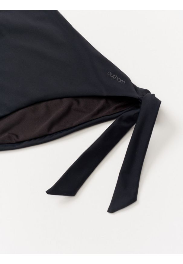 outhorn - Dół od bikini. Materiał: poliester, poliamid, dzianina, elastan