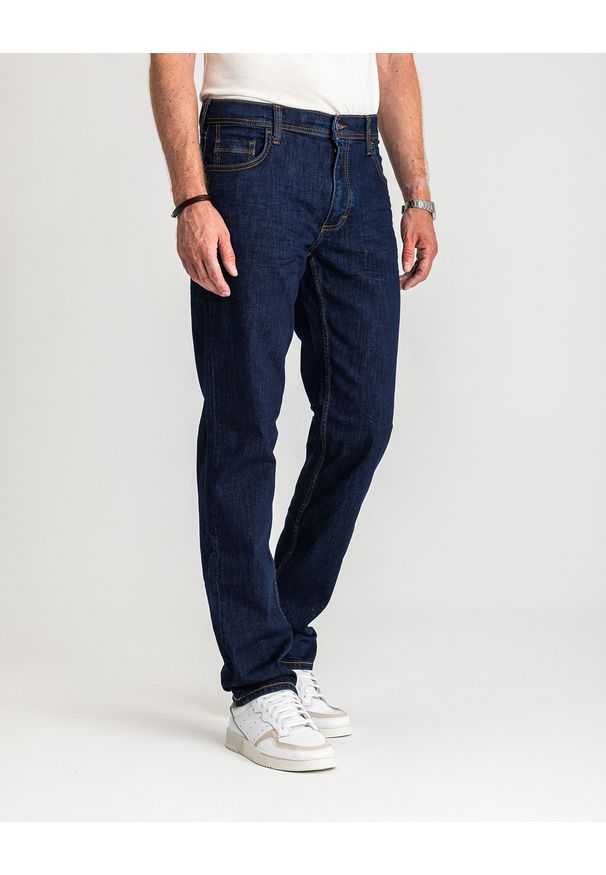 Męskie Spodnie Jeansowe Mustang Style Washington Straight Denim Blue 1017119 5000 901