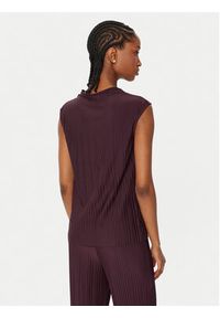 Gina Tricot Bluzka 23481 Bordowy Regular Fit. Kolor: czerwony. Materiał: syntetyk #4
