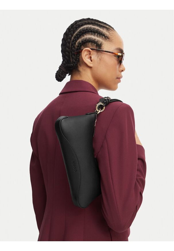 Hugo - HUGO Torebka Ilary 50562964 Czarny. Kolor: czarny. Materiał: skórzane