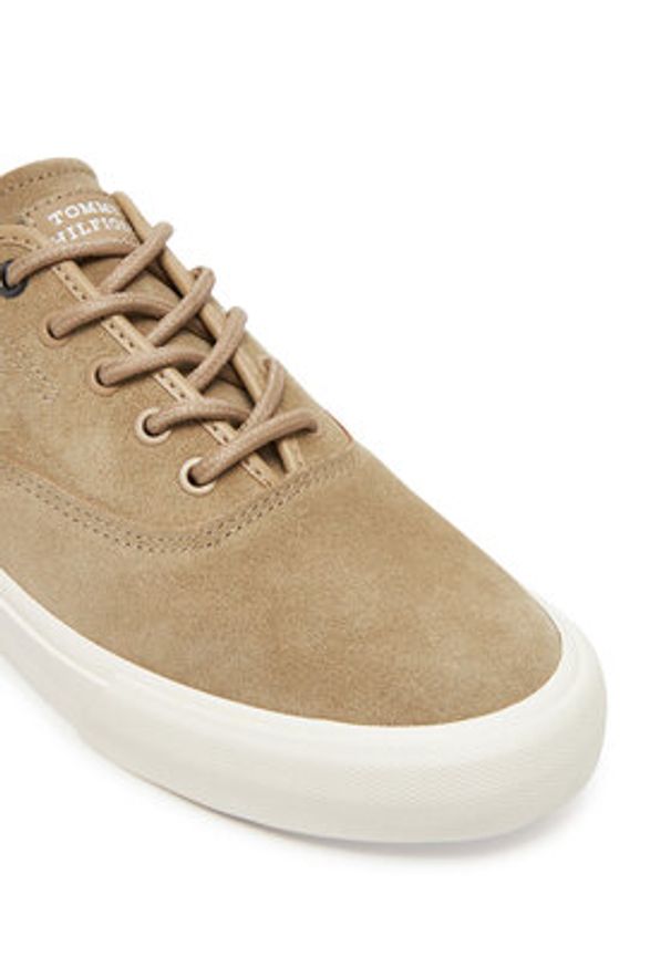 TOMMY HILFIGER - Tommy Hilfiger Tenisówki Hi Vulc Low Oxford Suede FM0FM05401 Beżowy. Kolor: beżowy. Materiał: skóra, zamsz