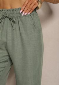 Renee - Zielone Spodnie High Waist ze Ściągaczem w Talii i Prostą Nogawką Savonne. Okazja: na co dzień. Stan: podwyższony. Kolor: zielony. Styl: elegancki, casual #5