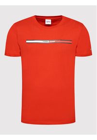 Tommy Jeans T-Shirt Essential Flag DM0DM13509 Czerwony Regular Fit. Kolor: czerwony. Materiał: bawełna #4