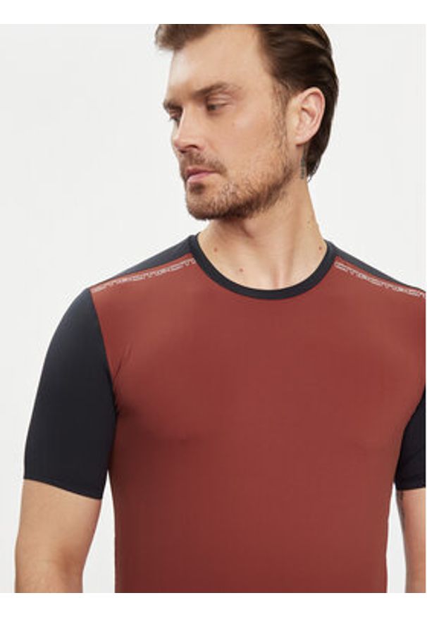 CMP Koszulka rowerowa 34N7917 Brązowy Slim Fit. Kolor: brązowy. Materiał: syntetyk