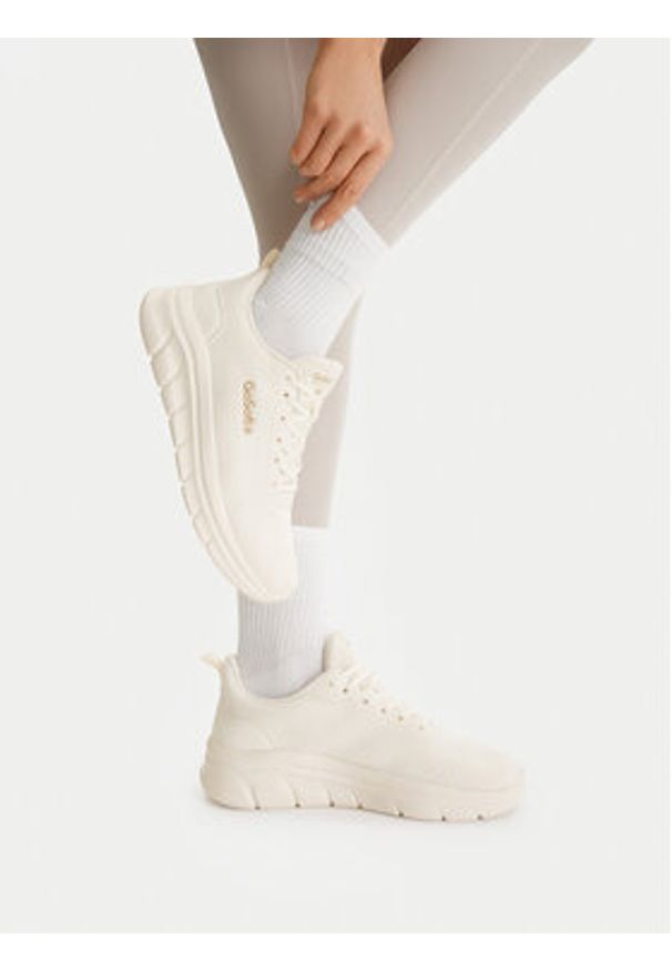 Go Soft Sneakersy CEOWB-MYRW-25647 Biały. Kolor: biały. Materiał: materiał