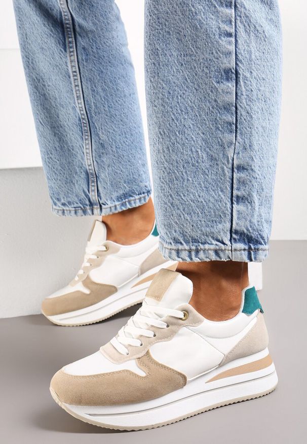 Renee - Ciemnobeżowe Sneakersy na Ozdobnej Platformie Anarinna. Kolor: beżowy. Obcas: na platformie