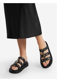 Badura Klapki WFA2591-1Z Czarny. Kolor: czarny. Materiał: skóra #3
