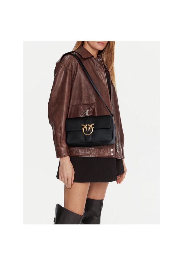 Pinko - Torebka PINKO. Kolor: czarny