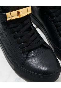 BUSCEMI - Czarne skórzane sneakersy 100MM. Nosek buta: okrągły. Kolor: czarny. Materiał: skóra. Wzór: aplikacja #5