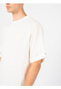 Xagon Man T-Shirt "Over" | P2308 2V6 3000 | Mężczyzna | Kremowy. Kolor: kremowy. Materiał: len, wiskoza. Długość rękawa: krótki rękaw #6