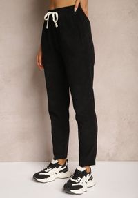 Renee - Czarne Spodnie Sztruksowe High Waist z Dodatkiem Bawełny i Gumką w Talii Jedela. Stan: podwyższony. Kolor: czarny. Materiał: bawełna, sztruks #3
