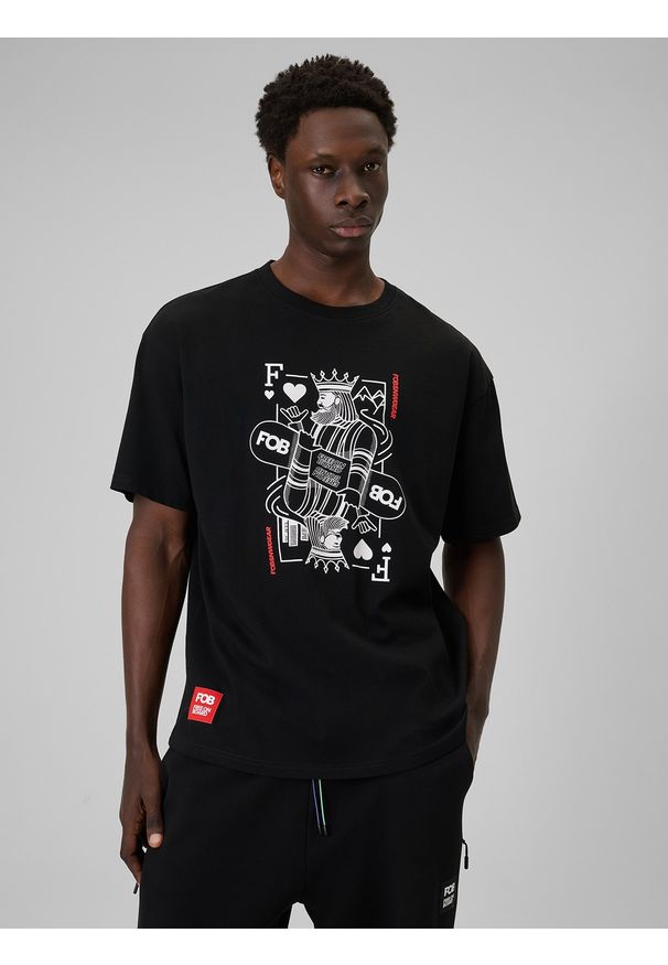 4f - 4F T-shirt loose z nadrukiem męski - czarny M. Okazja: na co dzień. Kolor: czarny. Materiał: dzianina, bawełna, materiał. Wzór: nadruk. Styl: casual