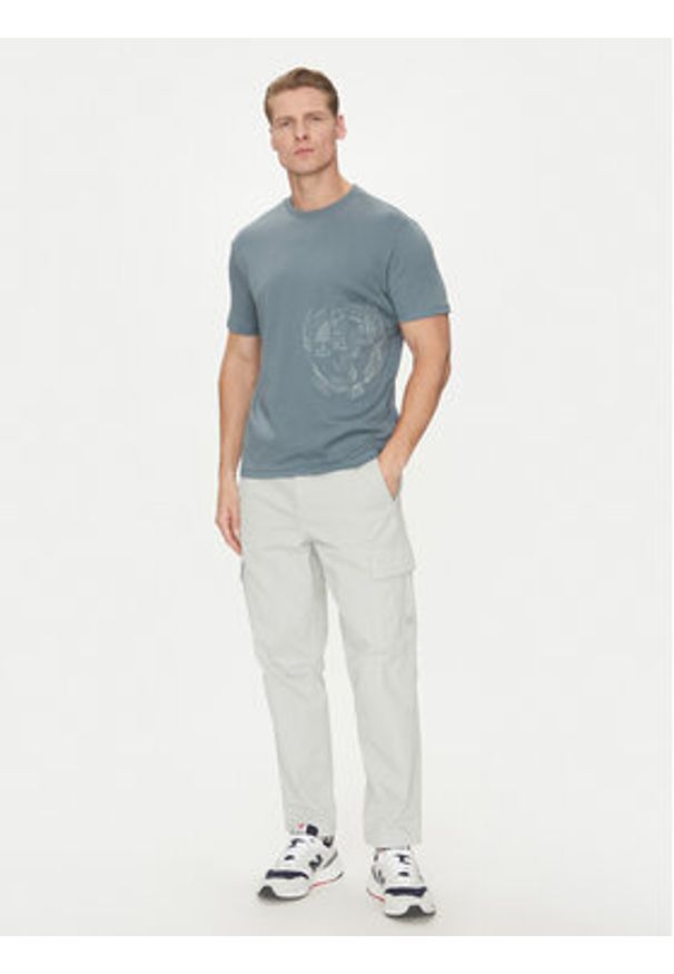 Napapijri T-Shirt S-Vanni NP0A4IEA Niebieski Regular Fit. Kolor: niebieski. Materiał: bawełna