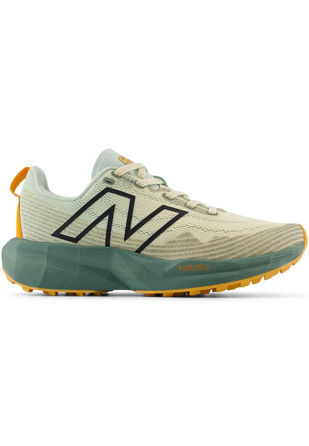 Buty damskie New Balance FuelCell Venym WTVNYMD1 – beżowe. Kolor: beżowy. Materiał: guma, syntetyk, materiał. Szerokość cholewki: normalna. Sport: fitness, bieganie