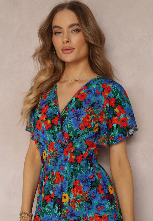Renee - Niebieska Rozkloszowana Sukienka Maxi z Gumką w Pasie z Wiskozy Femia. Kolor: niebieski. Materiał: wiskoza. Długość: maxi