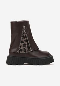 Born2be - Brązowe Botki w Stylu Workerów Ozdobione Suwakiem i Wywiniętą Cholewką Akrena. Okazja: na co dzień. Zapięcie: zamek. Kolor: brązowy. Materiał: jeans. Szerokość cholewki: normalna. Wzór: aplikacja. Styl: casual