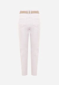 Renee - Białe Jeansy Mom Fit z Bawełny i Wiskozy z Dodatkowym Paskiem Prosinix. Okazja: na randkę. Kolor: biały. Styl: klasyczny #8