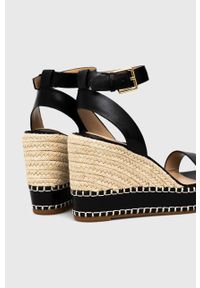 Lauren Ralph Lauren sandały skórzane Hilarie 802884124001 damskie kolor czarny na koturnie. Zapięcie: klamry. Kolor: czarny. Materiał: skóra. Wzór: gładki. Obcas: na koturnie #3