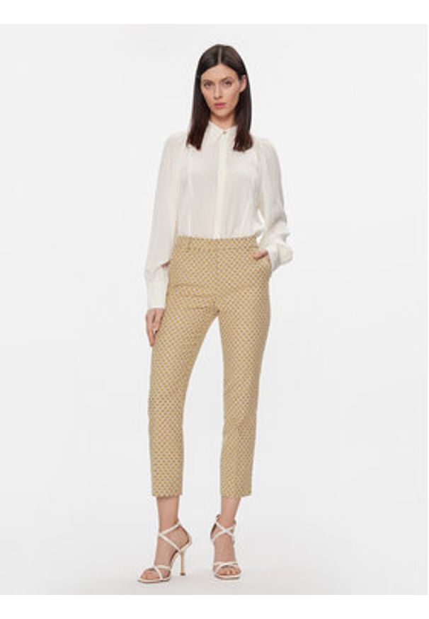 Weekend Max Mara Spodnie materiałowe Odile 2415131041 Żółty Regular Fit. Kolor: żółty. Materiał: bawełna, syntetyk