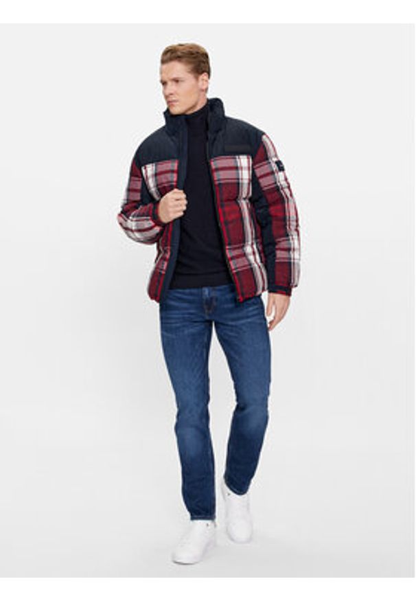 TOMMY HILFIGER - Tommy Hilfiger Kurtka zimowa New York MW0MW33432 Czerwony Regular Fit. Kolor: czerwony. Materiał: syntetyk. Sezon: zima