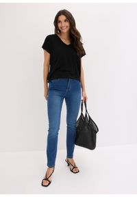 bonprix - T-shirt z wiskozy pochodzącej ze zrównoważonych źródeł. Kolor: czarny. Materiał: wiskoza. Długość: długie #3