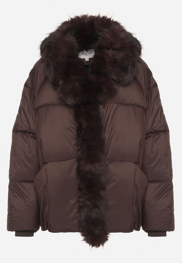 Born2be - Brązowa Pikowana Kurtka Oversize z Futrzanymi Zdobieniami Saranessa. Okazja: na co dzień. Kolor: brązowy. Materiał: futro. Wzór: aplikacja. Styl: casual