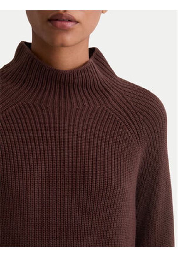 Marc O'Polo Golf 509 6059 60009 Bordowy Regular Fit. Typ kołnierza: polo, golf. Kolor: czerwony. Materiał: bawełna