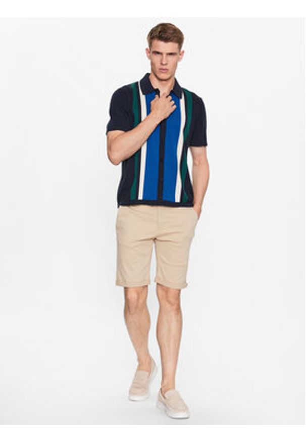 Lindbergh Szorty materiałowe 30-505044 Beżowy Slim Fit. Kolor: beżowy. Materiał: bawełna