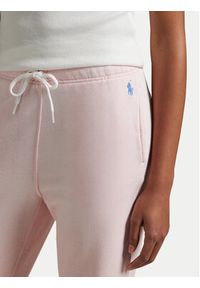 Polo Ralph Lauren Spodnie dresowe 211935585018 Różowy Regular Fit. Kolor: różowy. Materiał: bawełna #3
