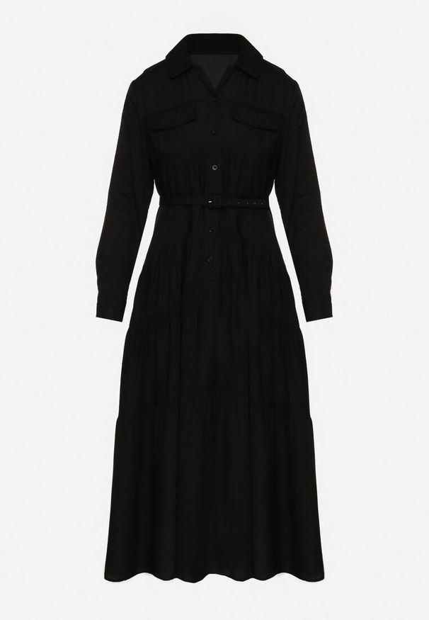 Born2be - Czarna Wiskozowa Sukienka Ozdobiona Paskiem i Guzikami Ronitte. Okazja: na co dzień. Kolor: czarny. Materiał: wiskoza. Wzór: aplikacja. Sezon: wiosna, lato. Styl: casual, elegancki, klasyczny