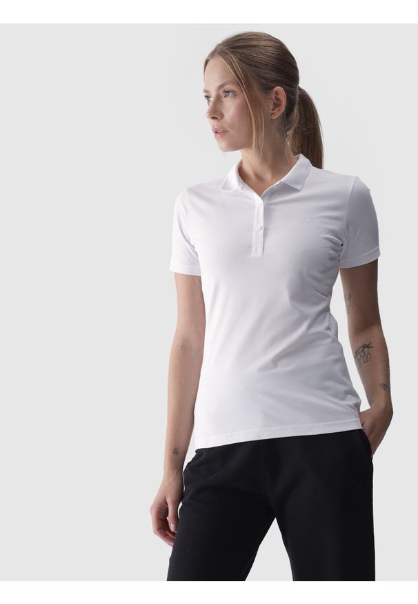 4f - 4F Koszulka polo slim damska - biała XXL. Okazja: na co dzień. Typ kołnierza: polo. Kolor: biały. Materiał: jersey, dzianina, materiał, bawełna, elastan. Długość rękawa: krótki rękaw. Długość: krótkie. Wzór: gładki, ze splotem, jednolity. Styl: klasyczny, sportowy, casual