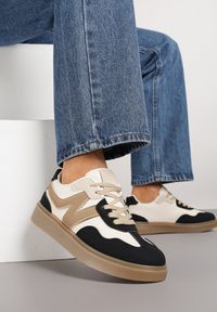Born2be - Czarne Sneakersy z Geometrycznym Wzorem Nariale. Okazja: na co dzień. Kolor: czarny. Materiał: jeans. Wzór: geometria