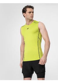 4f - Tank top do biegania slim szybkoschnący męski. Kolor: zielony. Materiał: dzianina, materiał. Długość rękawa: bez rękawów. Sport: fitness, bieganie