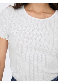 only - ONLY T-Shirt Carlotta 15256154 Biały Tight Fit. Kolor: biały. Materiał: bawełna #4