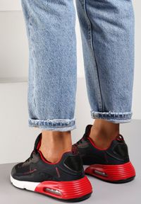 Born2be - Czarno-Czerwone Sneakersy Tryxyla. Zapięcie: sznurówki. Kolor: czarny. Materiał: materiał, guma. Szerokość cholewki: normalna. Wzór: aplikacja #2