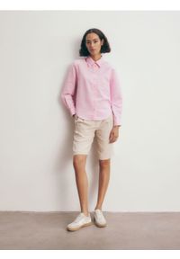 Reserved - Gładka koszula - pastelowy róż. Kolor: różowy. Materiał: bawełna, tkanina. Wzór: gładki. Styl: klasyczny #1