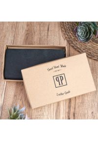 Zestaw plecak i portfel czarny vintage PAOLO PERUZZI ZUP-23-BL. Kolor: czarny. Materiał: skóra. Wzór: kwiaty. Styl: vintage #1