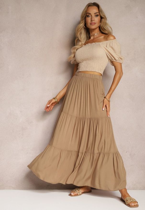 Renee - Ciemnobeżowa Wiskozowa Spódnica High Waist z Gumką w Talii i Falbanką Christiara. Stan: podwyższony. Kolor: beżowy. Materiał: wiskoza. Sezon: lato
