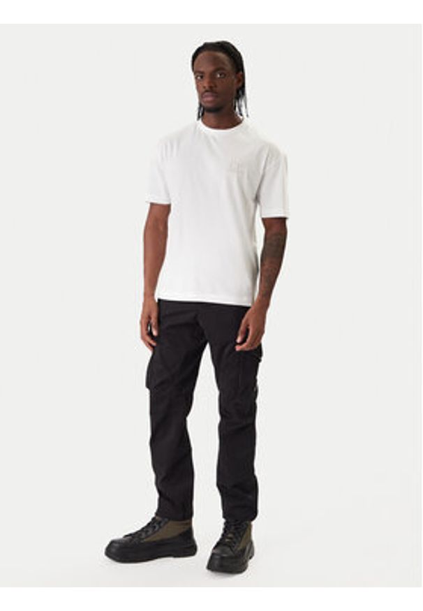 C.P. Company T-Shirt 20CMTS086A005100W Écru Regular Fit. Materiał: bawełna