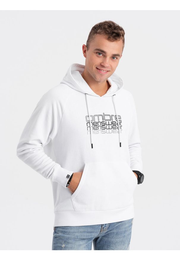 Ombre Clothing - Męska bluza nierozpinana z kapturem i nadrukiem - biała V1. Typ kołnierza: kaptur. Kolor: biały. Materiał: poliester, bawełna. Wzór: nadruk