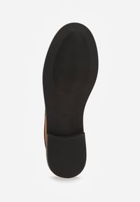 Renee - Brązowe Mokasyny VICES z Wkładką ze Skóry Naturalnej i Przeszyciami Astanie. Kolor: brązowy. Materiał: skóra. Sezon: wiosna. Styl: elegancki #2