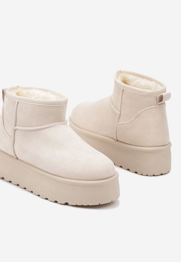 Born2be - Beżowe Krótkie Śniegowce na Platformie Lysindra. Kolor: beżowy. Materiał: jeans, zamsz, futro, wełna. Sezon: zima. Obcas: na platformie. Styl: klasyczny, elegancki
