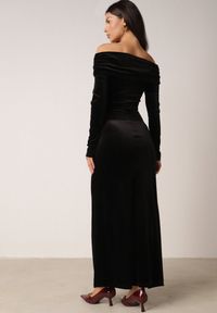 Born2be - Czarna Welurowa Sukienka Wieczorowa VICES z Odkrytymi Ramionami Vheslith. Kolor: czarny. Materiał: welur. Typ sukienki: z odkrytymi ramionami. Styl: wizytowy #8