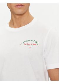 Puma T-Shirt Graphics Pizza 625415 Biały Regular Fit. Kolor: biały. Materiał: bawełna #5