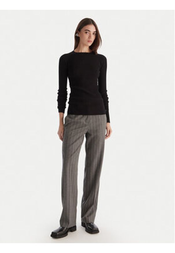 Patrizia Pepe Sweter 2K0337/K7S0-K103 Czarny Slim Fit. Kolor: czarny. Materiał: wiskoza