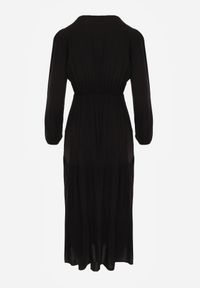 Born2be - Czarna Rozkloszowana Sukienka z Koronką Brightyn. Kolor: czarny. Materiał: koronka. Wzór: koronka. Długość: maxi #2