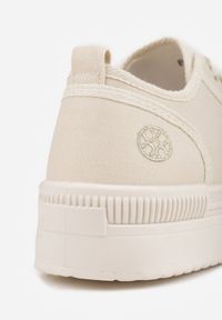 Born2be - Beżowe Trampki na Grubej Podeszwie Ozdobione Metaliczną Aplikacją Efadelis. Okazja: na co dzień. Kolor: beżowy. Materiał: jeans. Wzór: aplikacja. Styl: casual #8