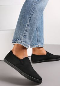 Born2be - Czarne Tenisówki Materiałowe na Płaskiej Podeszwie Ediany. Kolor: czarny. Materiał: materiał. Obcas: na płaskiej podeszwie #1