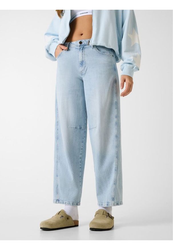 Guess Jeans Jeansy 182179 Niebieski Relaxed Fit. Kolor: niebieski